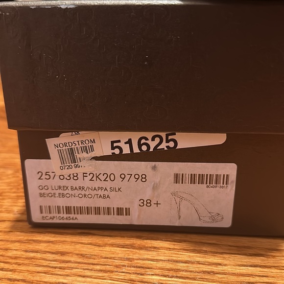 Gucci metallic sandals - Picture 8 of 9